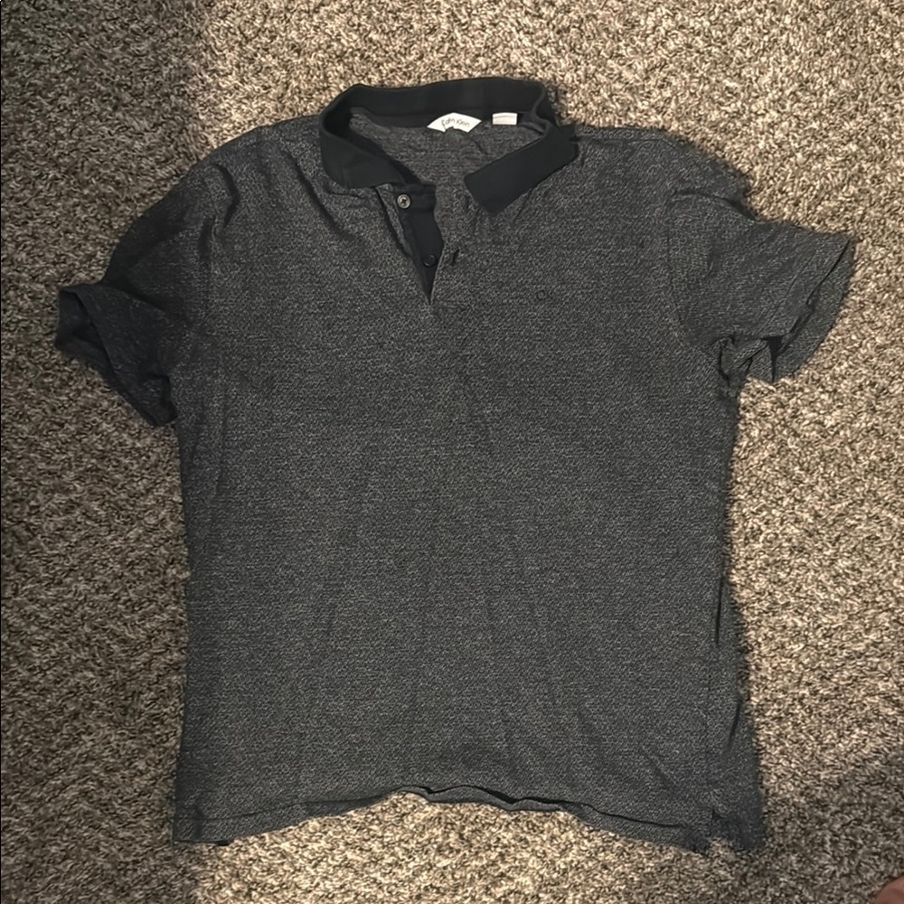 Used Men’s Medium Gray Calvin Klein Polo